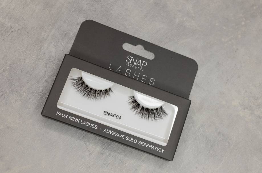 Snap Beauty 04 strip lashes