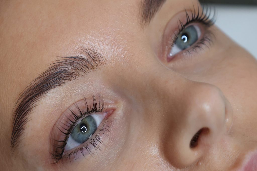 lash lift southend